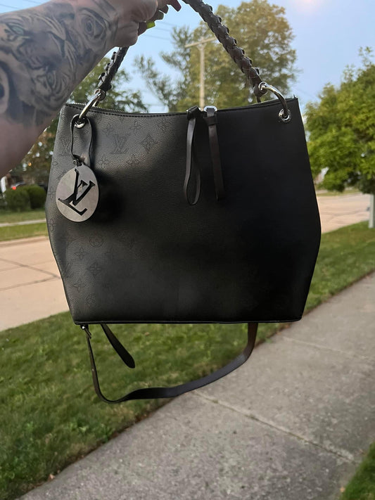 Black Bag w/ shoulder strap